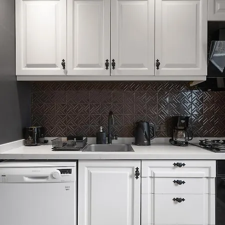 Designed 2br Rooftop Duplex With Private Terrace Apartmán *