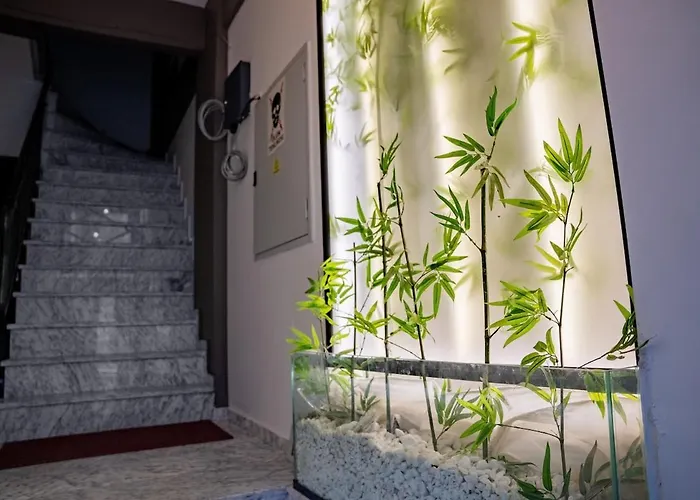 Designed 2br Rooftop Duplex With Private Terrace *