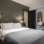 Apartment Designed 2br Rooftop Duplex With Private Terrace