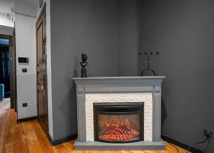 Designed 2br Rooftop Duplex With Private Terrace