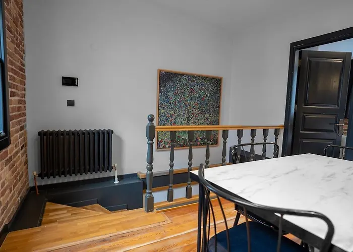 Appartamento Designed 2br Rooftop Duplex With Private Terrace