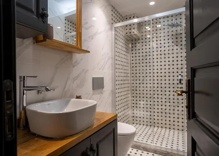 Designed 2br Rooftop Duplex With Private Terrace Appartamento