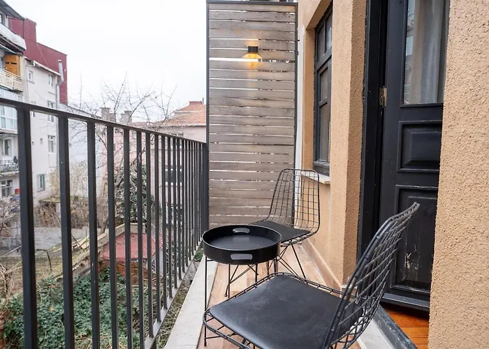 Designed 2br Rooftop Duplex With Private Terrace Διαμέρισμα *